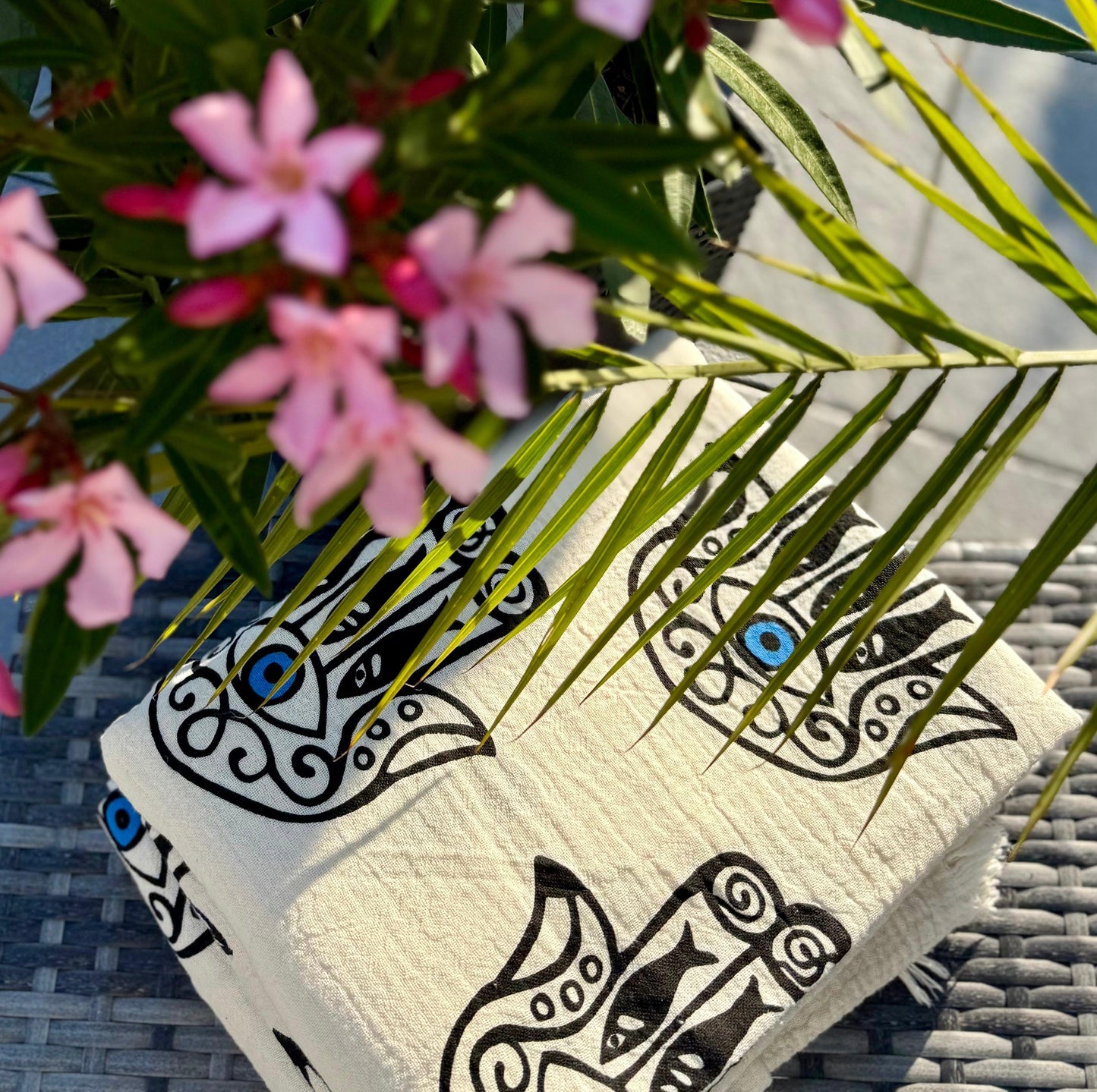 Musselin Strandtuch | 100 % Bio-Baumwolle | Hamsa-Motiv