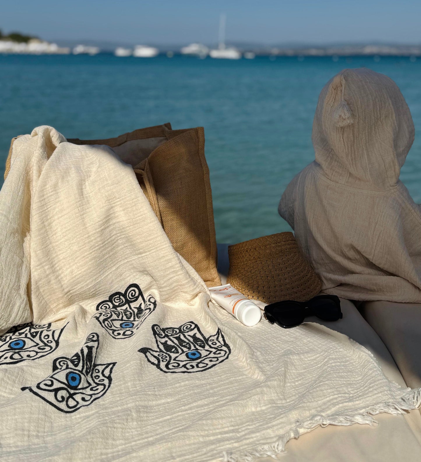 Musselin Strandtuch | 100 % Bio-Baumwolle | Hamsa-Motiv